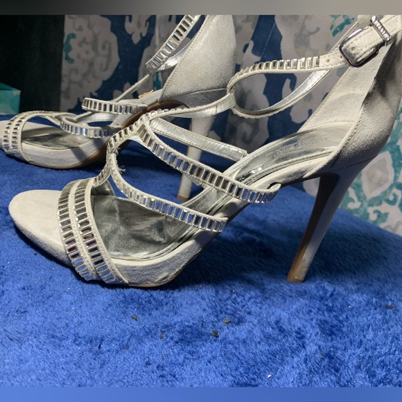 Gianni Bini Heels - Picture 3 of 13